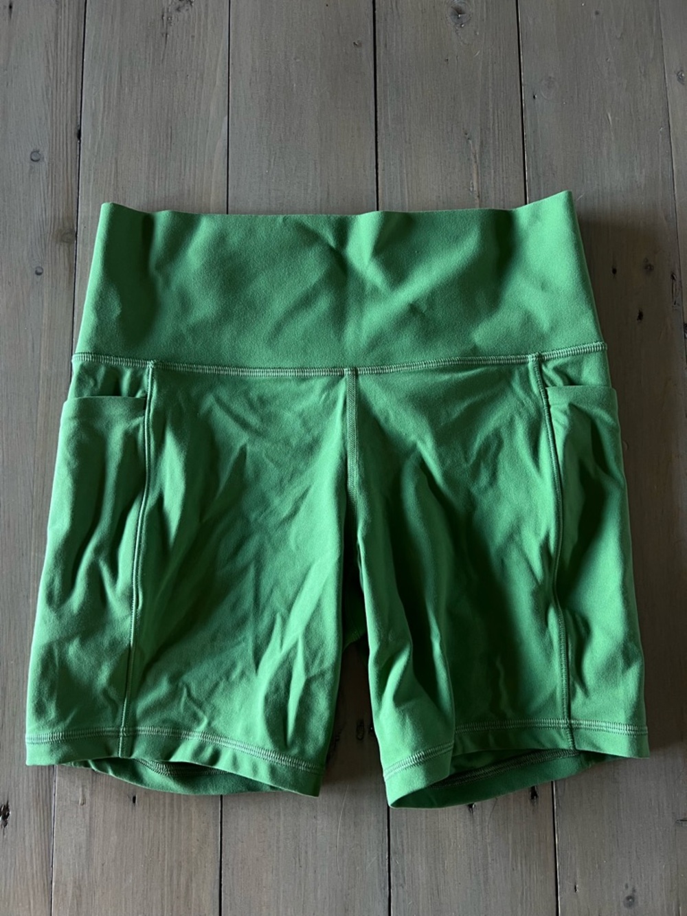 Athleta Green Biker Shorts Size Medium